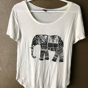 Short sleeve elephant tee
